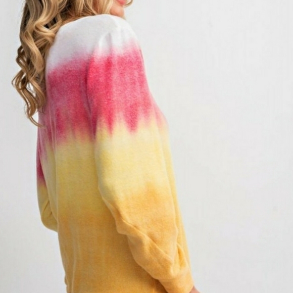 Tie Dye Horizontal Crew Neck Top - Picture 5 of 6